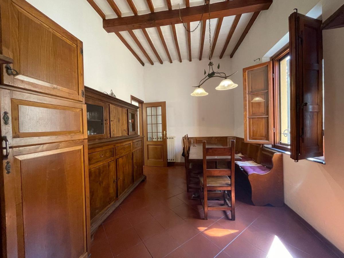 Grande Appartamento In Centro Pontedera Εξωτερικό φωτογραφία