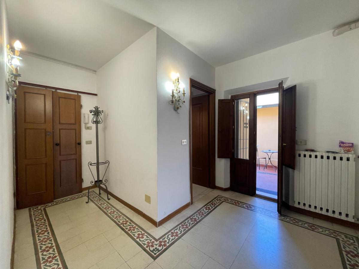 Grande Appartamento In Centro Pontedera Εξωτερικό φωτογραφία