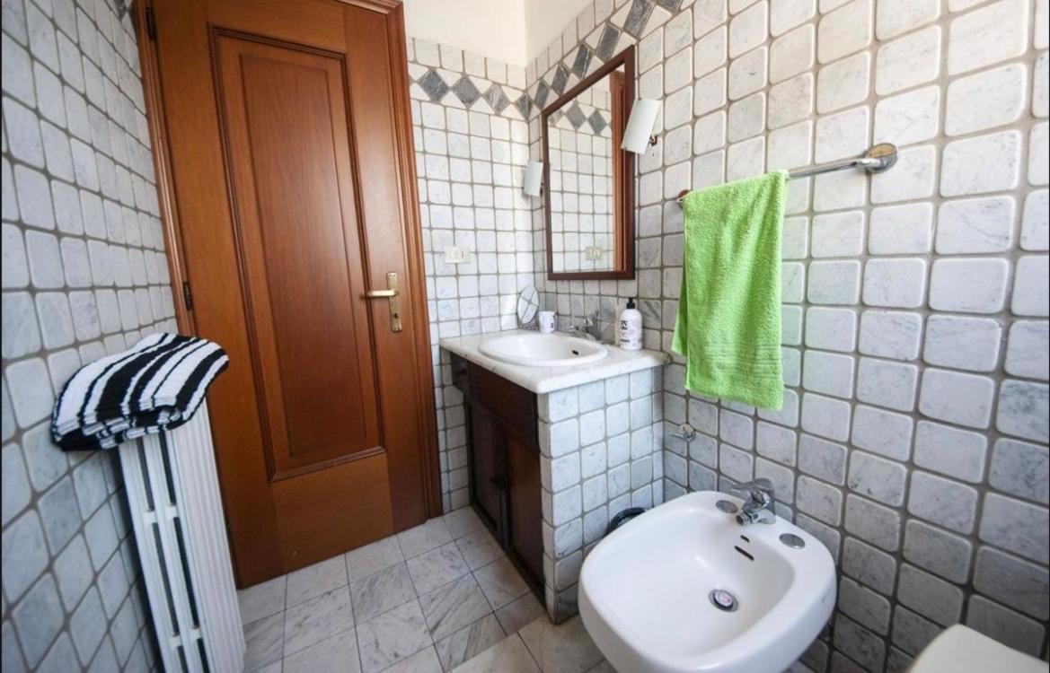 Grande Appartamento In Centro Pontedera Εξωτερικό φωτογραφία