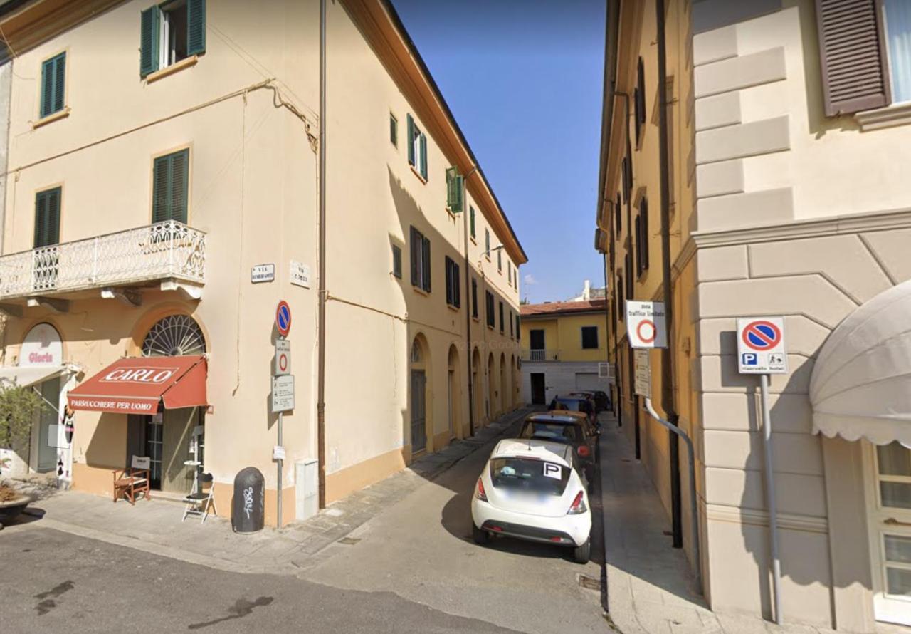 Grande Appartamento In Centro Pontedera Εξωτερικό φωτογραφία